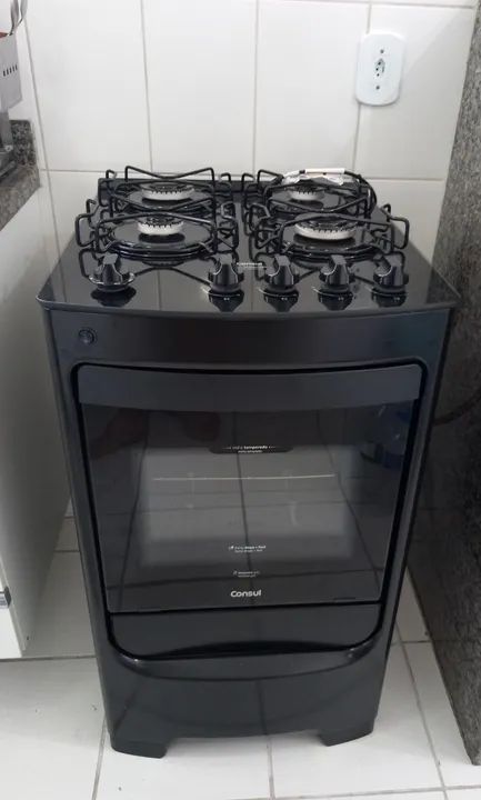 Fogão Consul 4 bocas com mesa de vidro - Seminovo 
