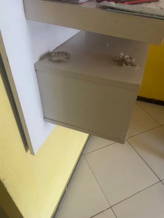 Painel com marcas de uso  - Foto 4