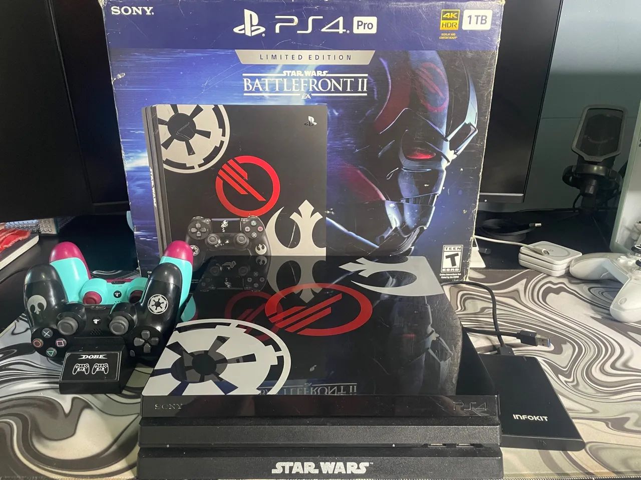 PLAYSTATION 4 PRO 1 TB EDICAO LIMITADA + PS PLUS DELUXE
