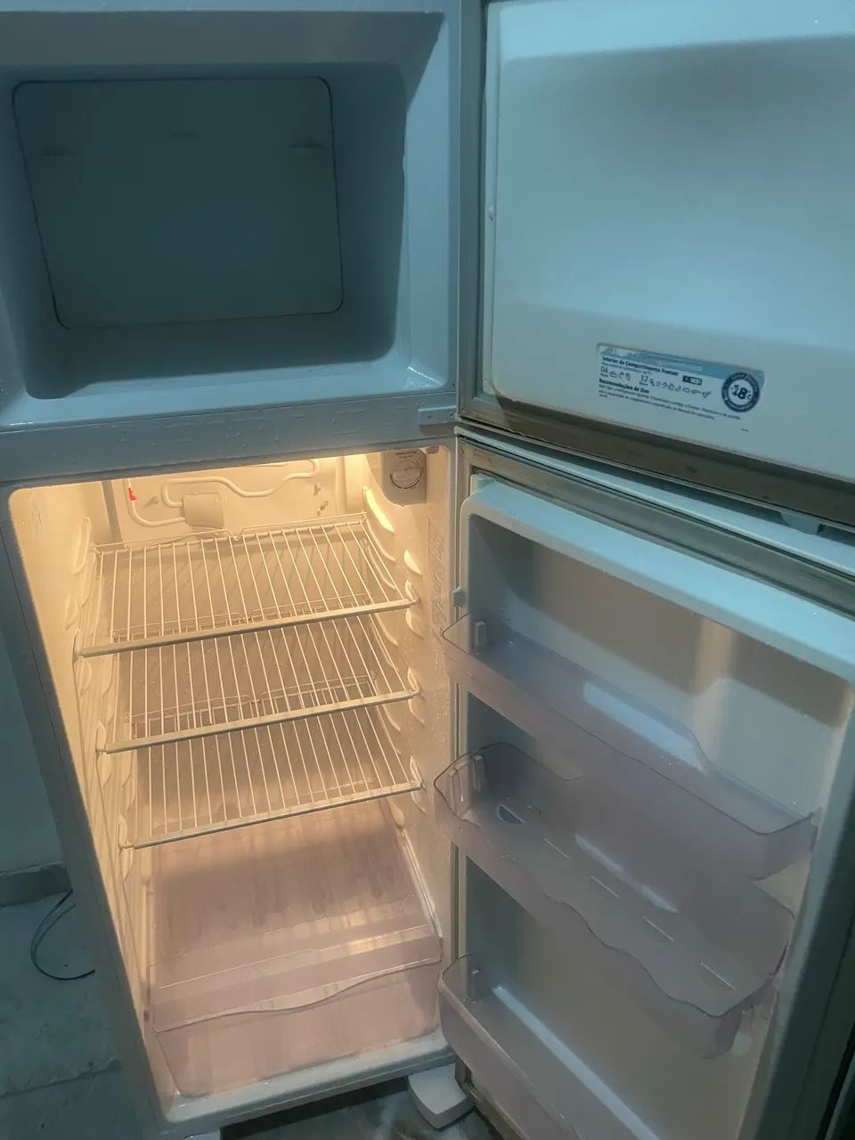 Geladeira Eletrolux entrego  - Foto 6