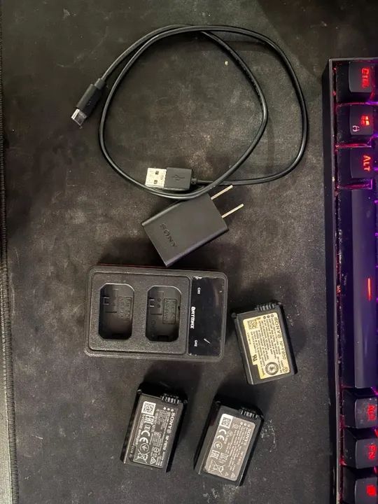 Kit Filmaker Sony Zv e-10 + brinds - Foto 6