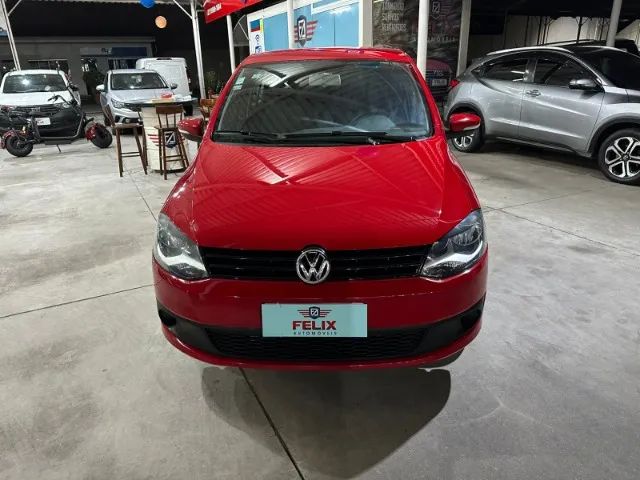 VOLKSWAGEN FOX 1.0 2014 COMPLETO KM 87.000 SUPER NOVO - Foto 2