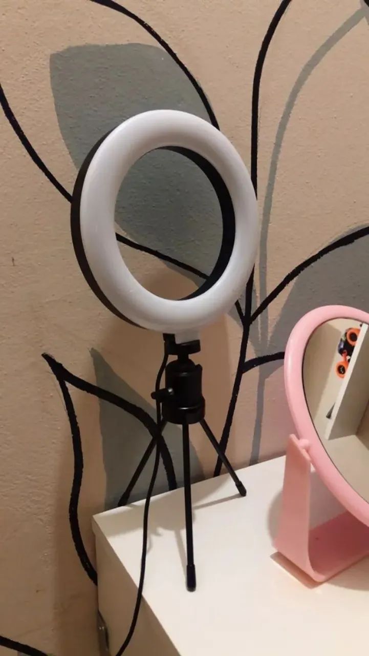 Ring Light Led Mesa Iluminador Pequena Tripé 6 Polegada 16 Centímetros Promoção!!! - Foto 3