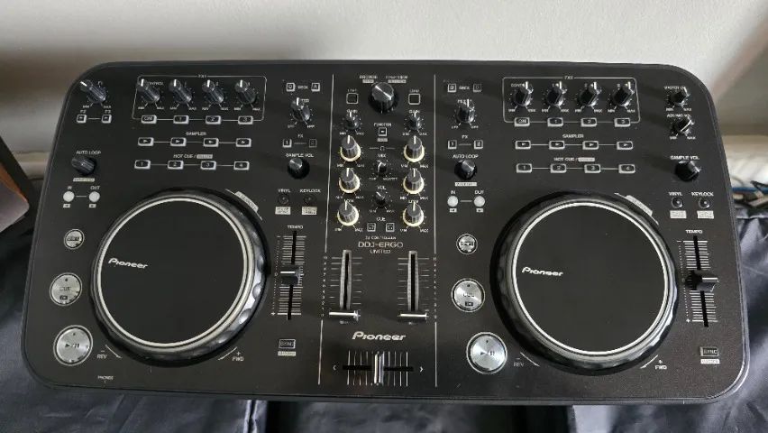 DDJ-Ergo-K (Limited Edition) - Controlador Para DJs - Parcele No