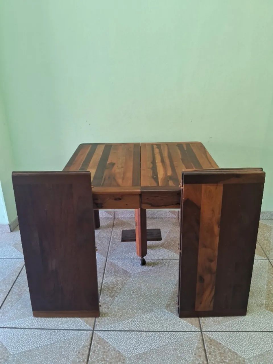 MESA ELÁSTICA DE EMBUIA MACIÇA  - Foto 5