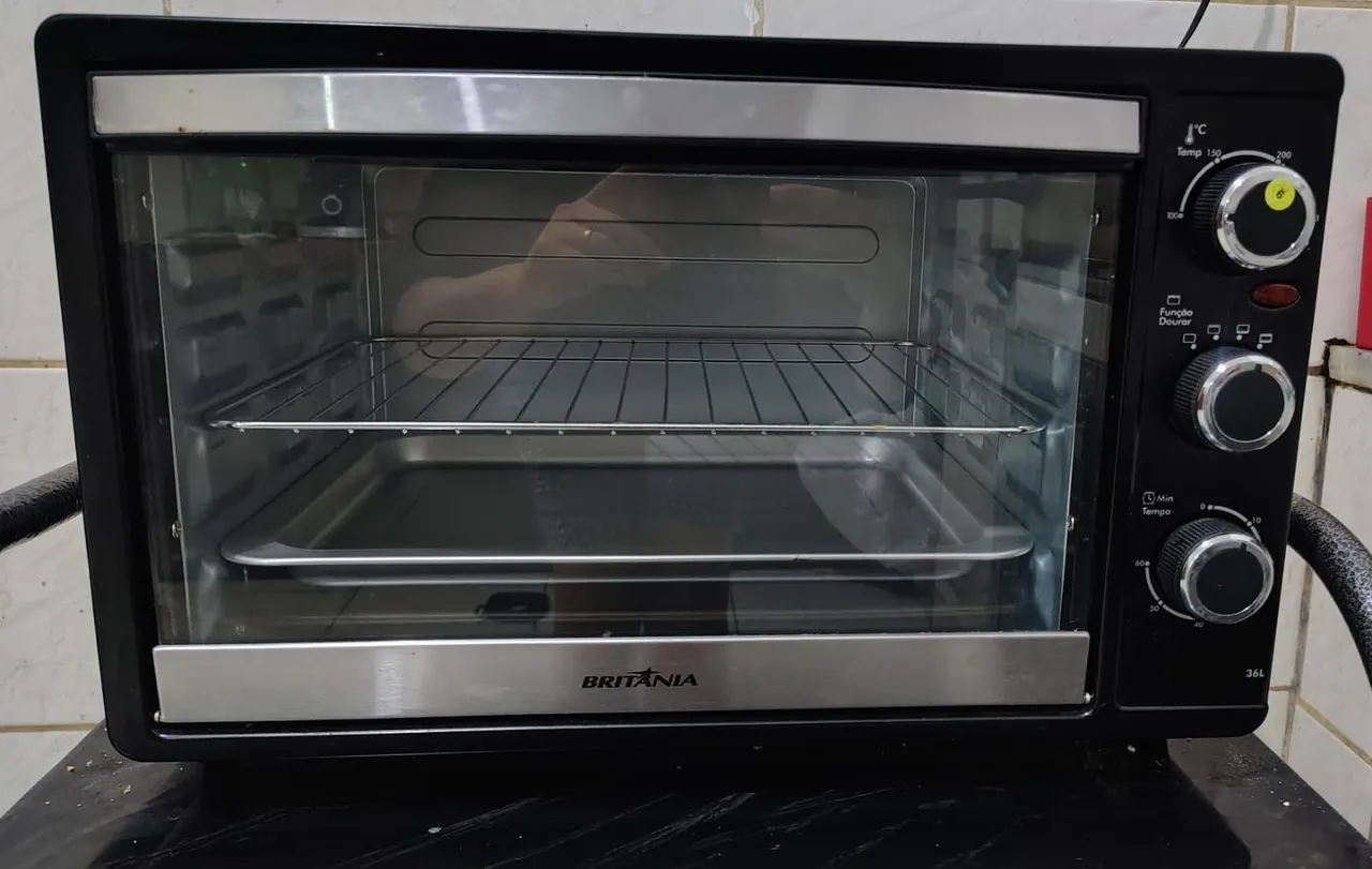 Forno Elétrico Britânia 36L - Perfeito para suas receitas!