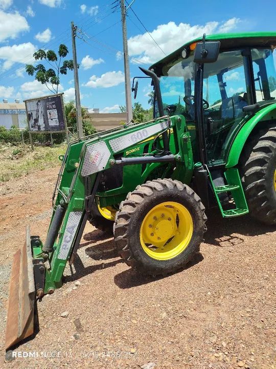 John Deere 5080E