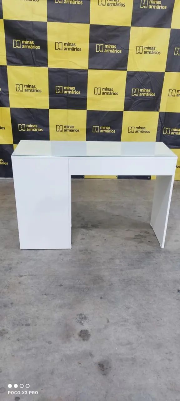 Mesa escritório 4 Gavetas + Tampo Vidro - Foto 3