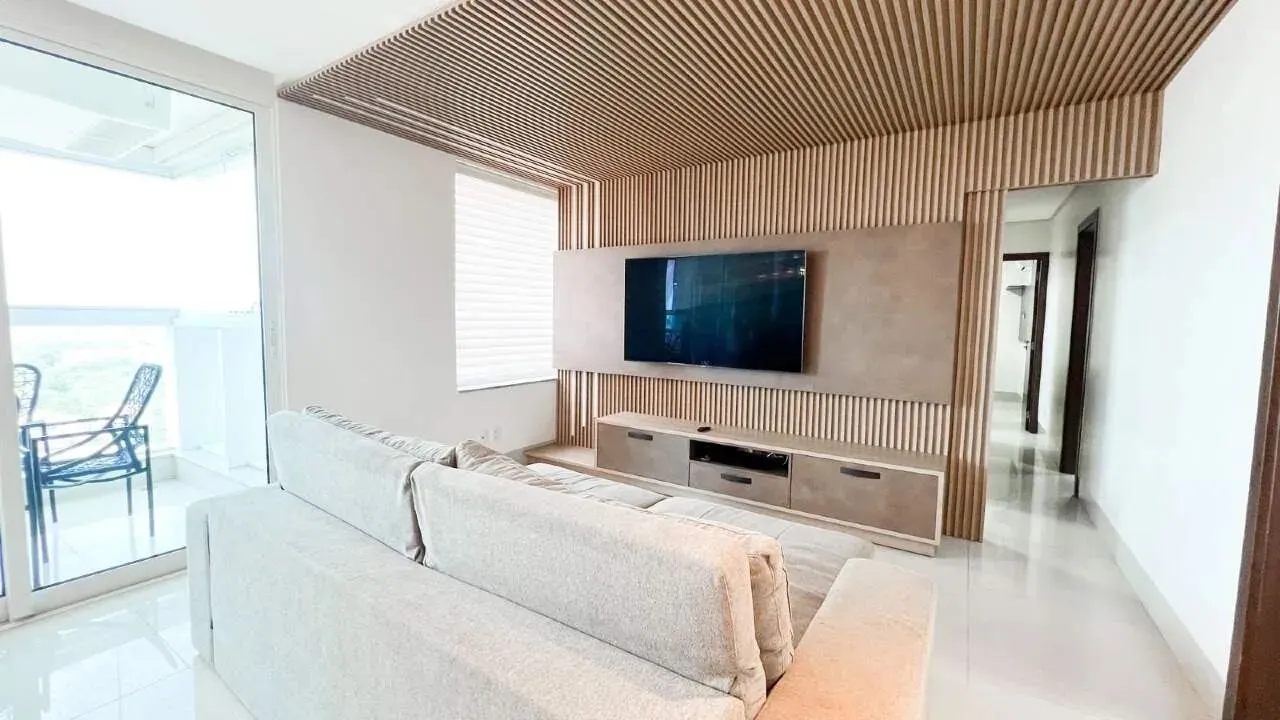 APARTAMENTO MOBILIADO NA QUADRA 106 NORTE(ARNE 12) COM 139,88M² COM 4 QUARTOS SENDO 3 SUÍT