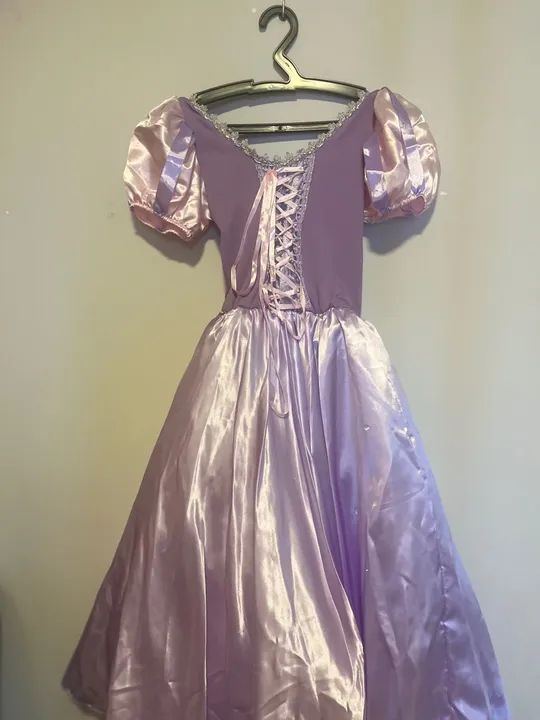 Fantasia de Princesa Rapunzel Infantil - Foto 4