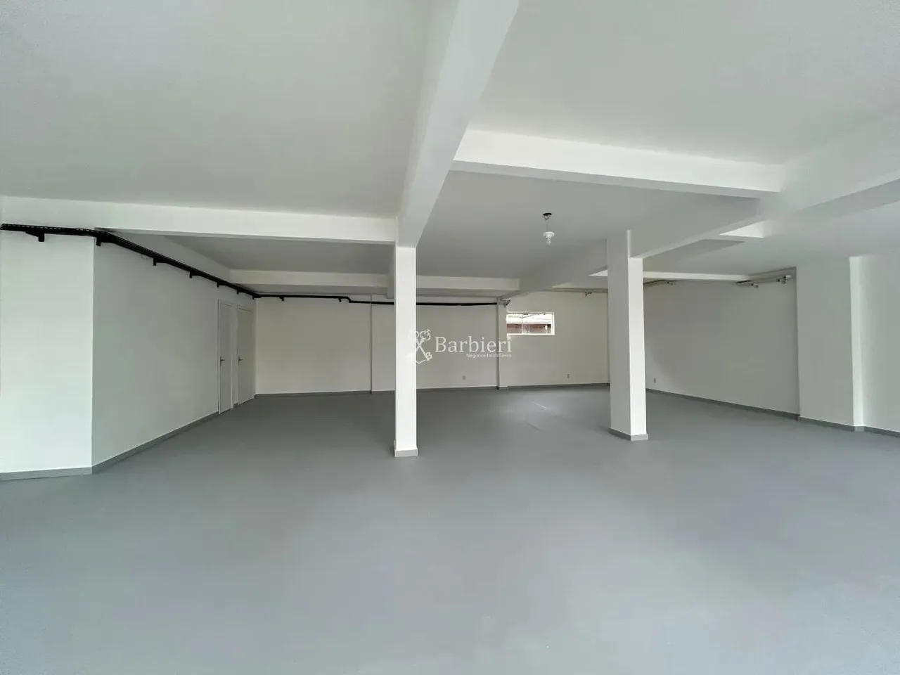 Sala Comercial para Locação no bairro Vila Nova em Blumenau