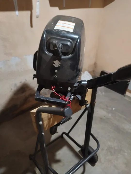 MOTOR DE POPA SUZUKI 15 hp - Foto 6