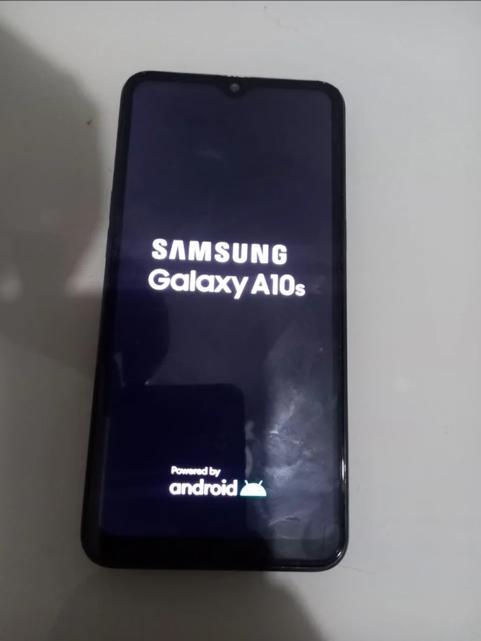 Samsung Galaxy A10s - Tela grande e bateria duradoura