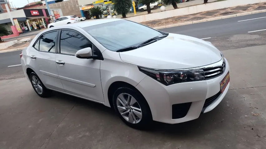 Corolla GLI 1.8 automático