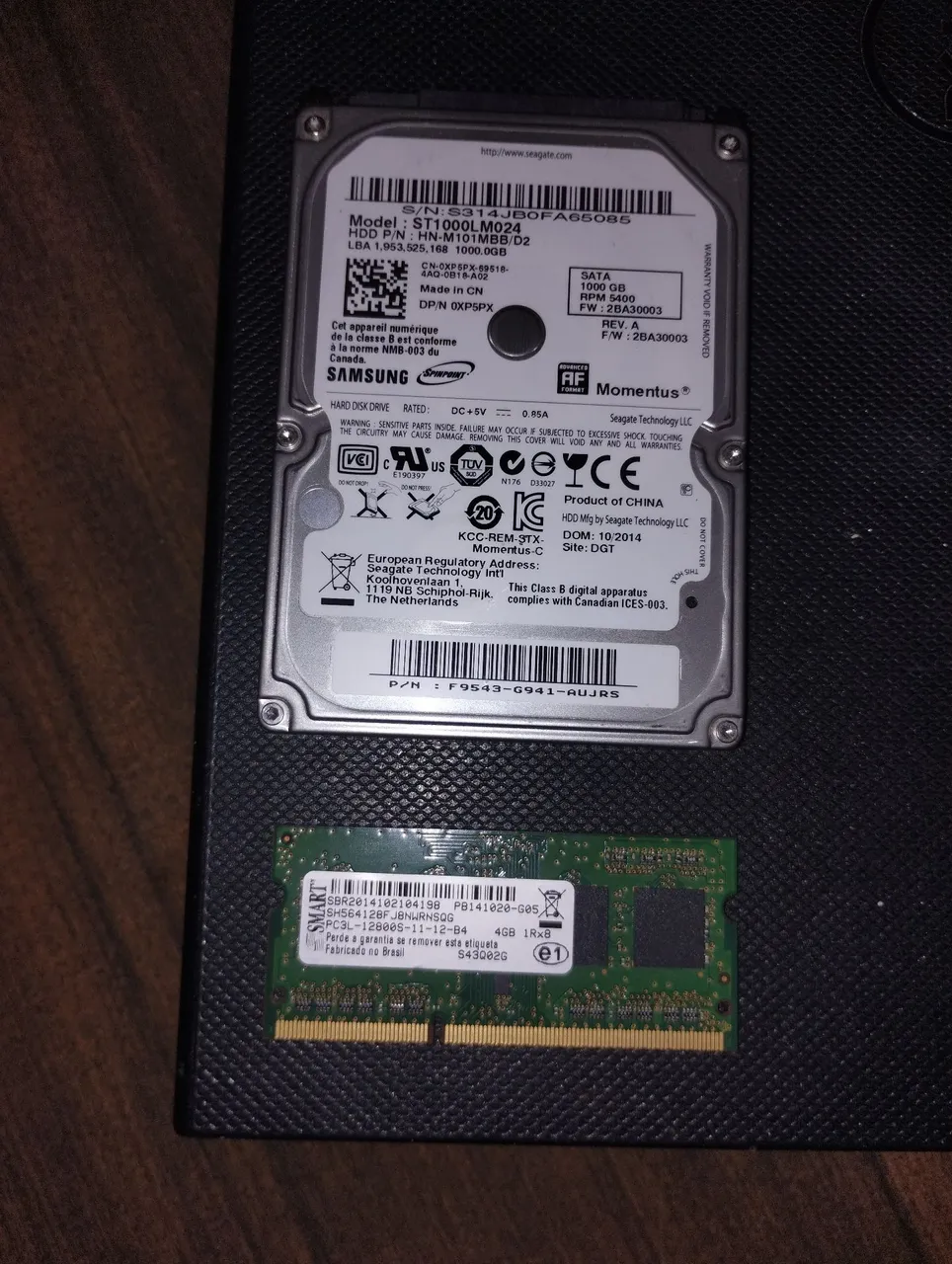 HD 1tb + memória ram 4gb