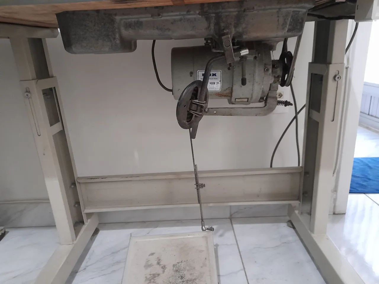 Máquina de costura reta  - Foto 3