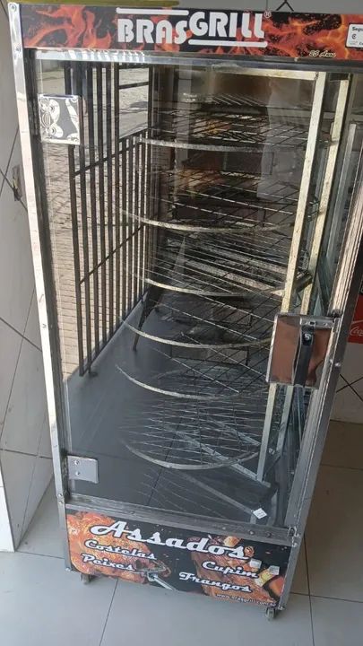 Máquina de Assar frango semi nova  - Foto 2