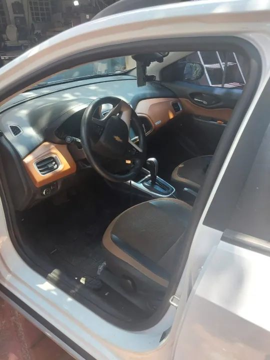 Carro em excelente estado único dono - Foto 2
