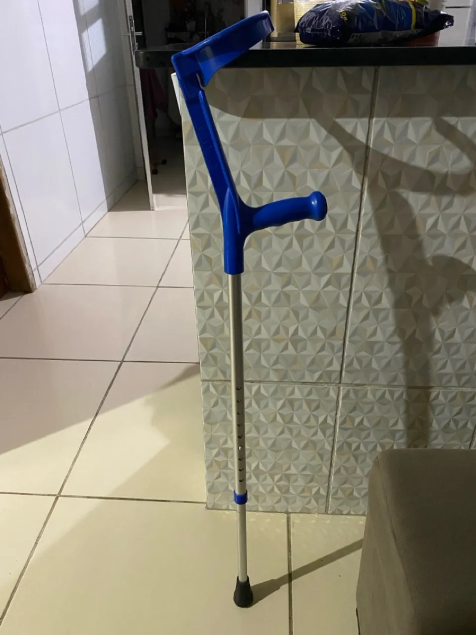 Muleta para apoio e locomoção