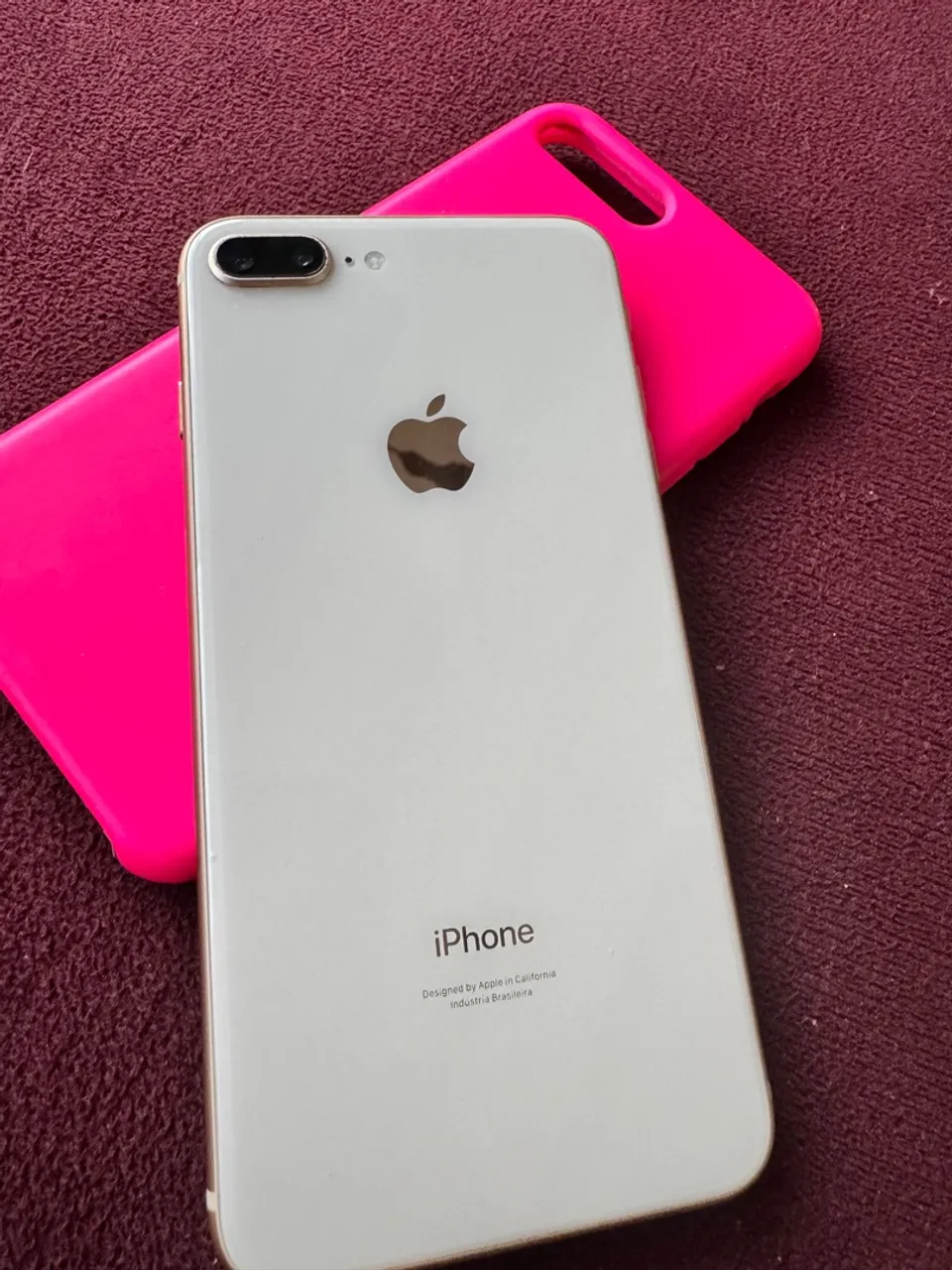 Vende iPhone 8Plus