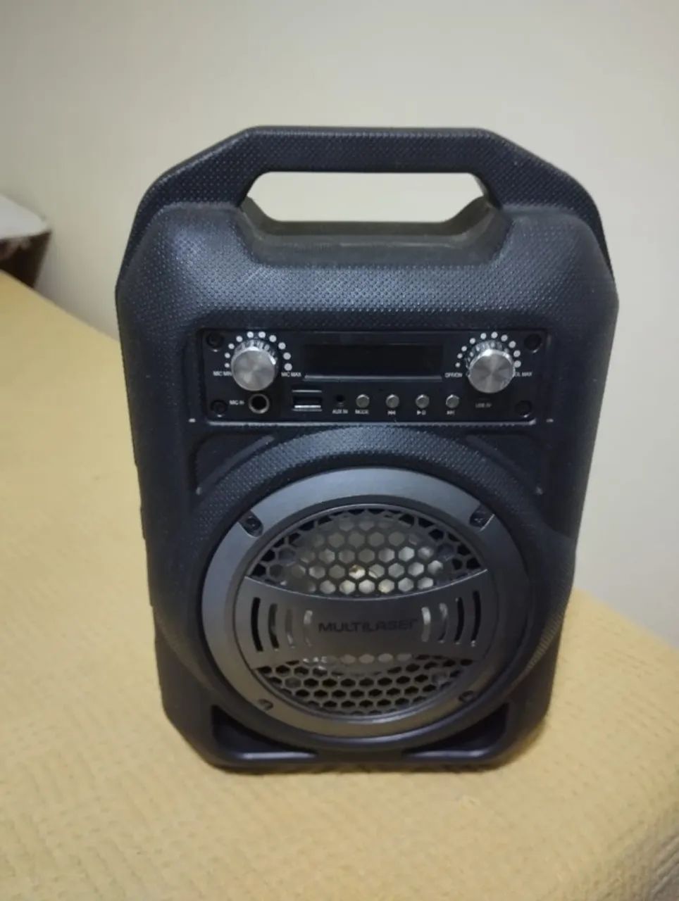 caixa de som bluetooth com radio FM