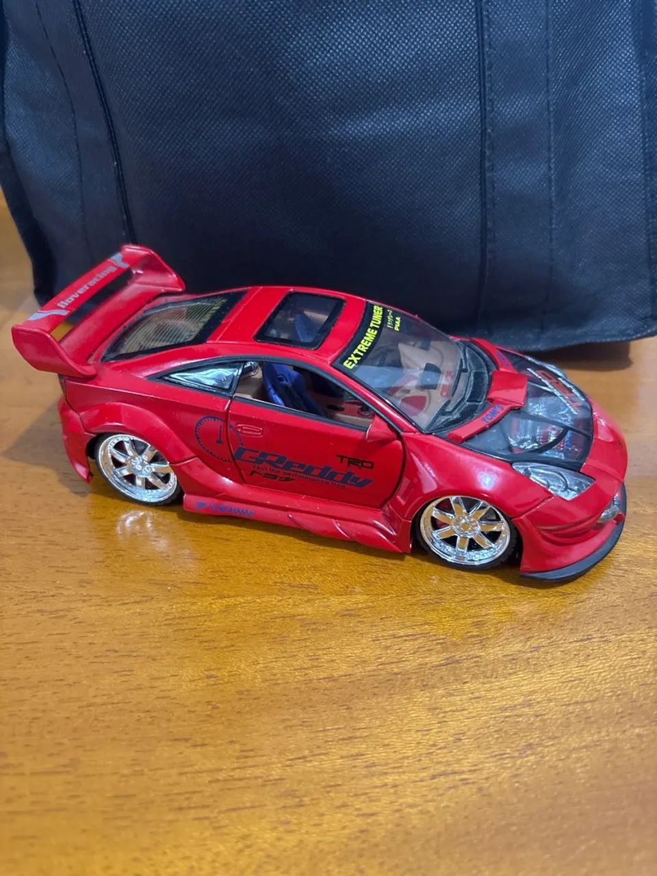 Carrinho de brinquedo Toyota GT86 Celica de metal 