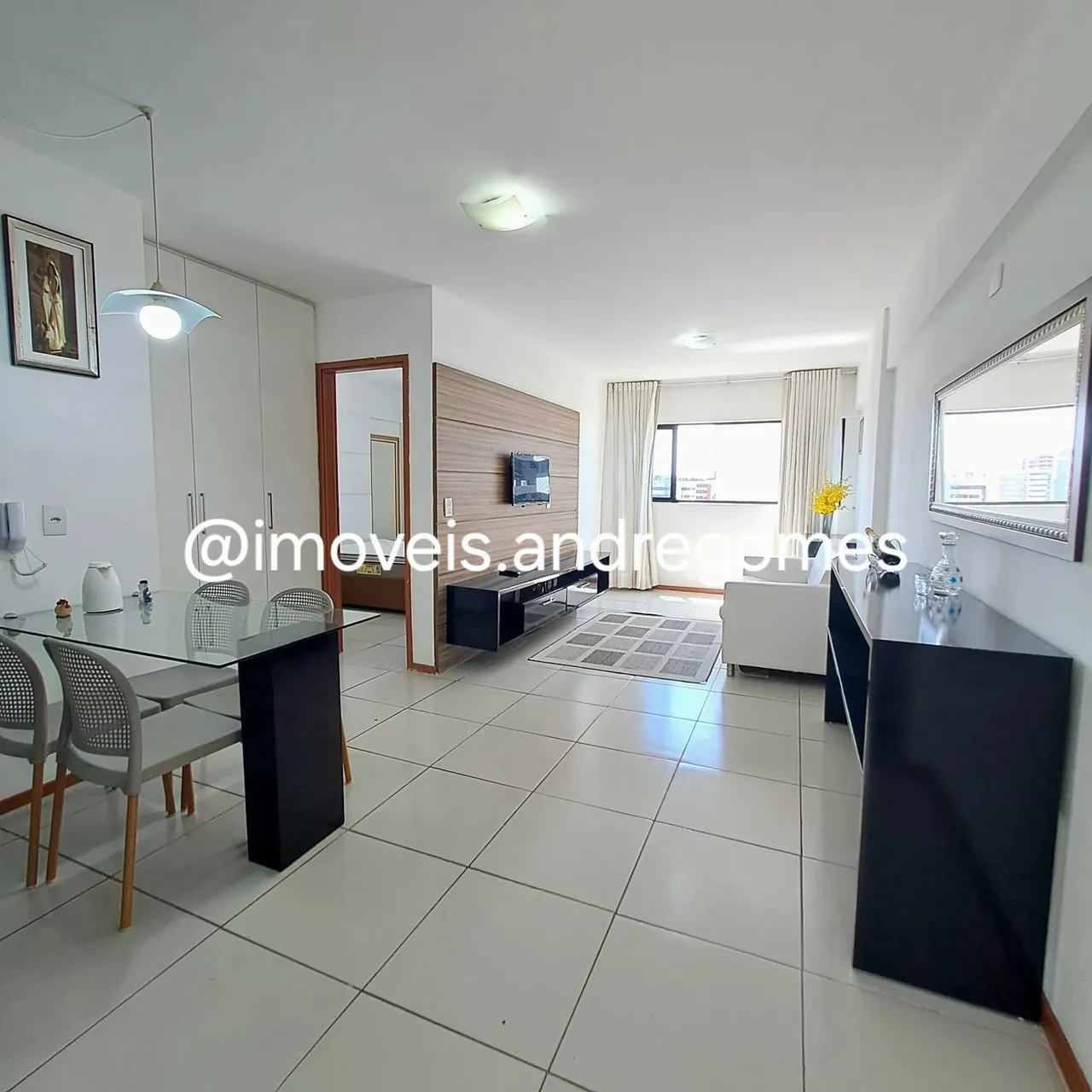 ALUGO quarto e sala, mobiliado, com vista mar da Jatiúca