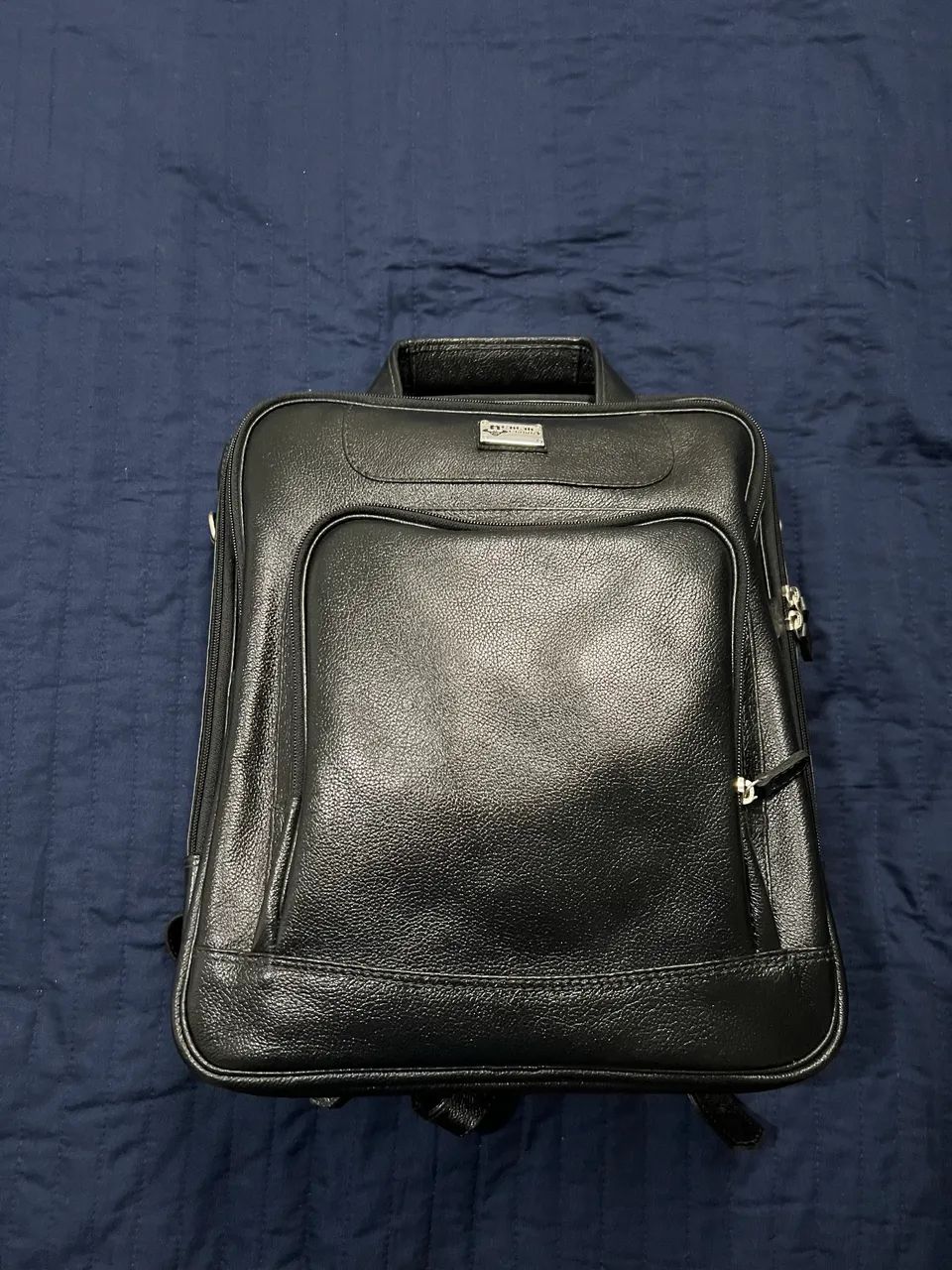 MOCHILA COURO LEGÍTIMO ( ACÁCIA COUROS)