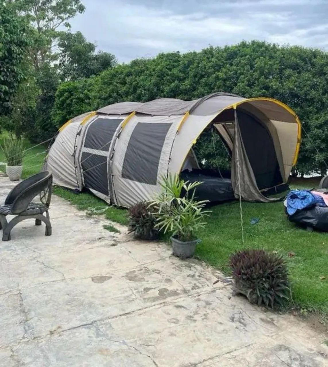 BARRACA QUECHUA 8 PESSOAS IMPECÁVEL 