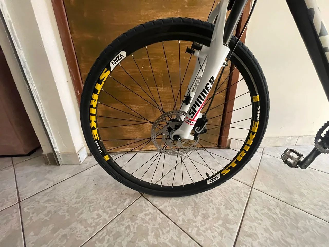 Bicicleta KHS ALITE 2000 Mountain Bike  - Foto 4