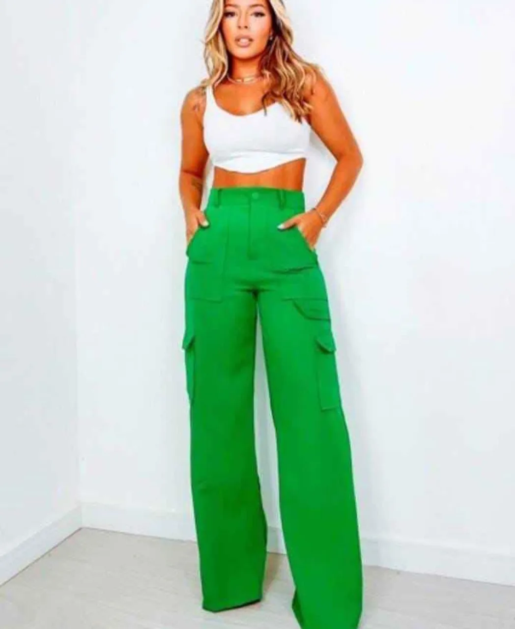 Calça Cargo Verde - Elegância e Conforto