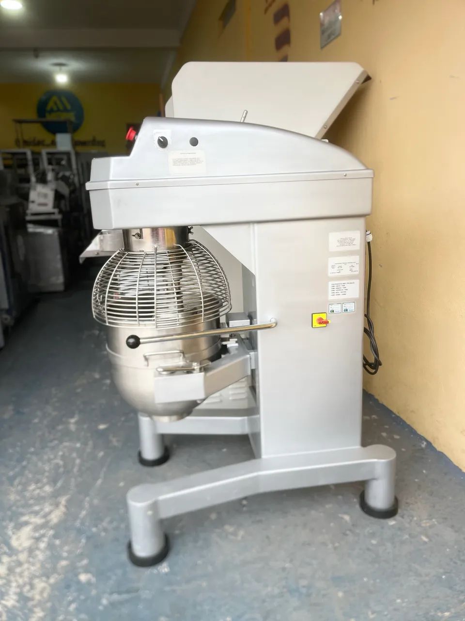Batedeira prática industrial 36 litros  - Foto 3