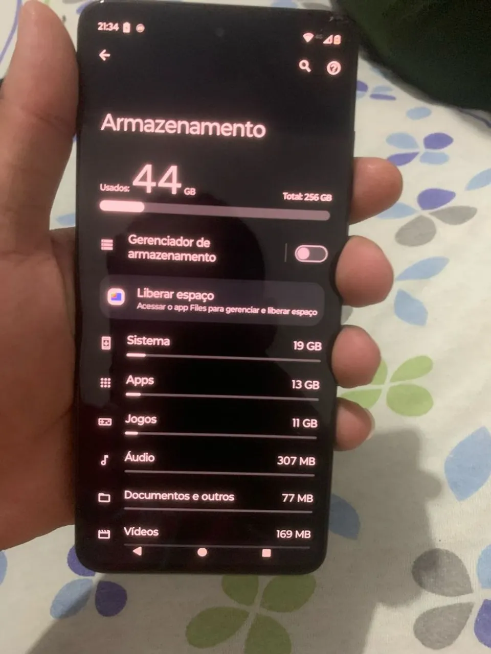 Pego tudo na jogada agt <br><br>Moto g84 zerado com trincado fio de cabelo 256 gb