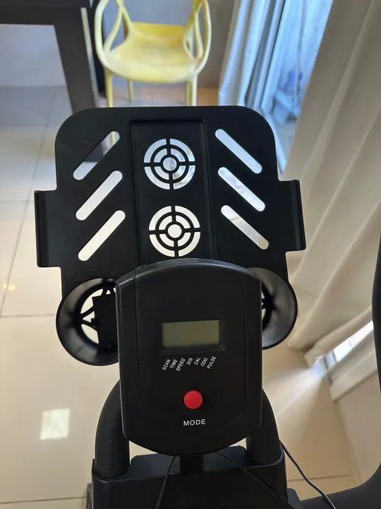 Bicicleta Ergométrica - Ótima para Treinar em Casa - Foto 6