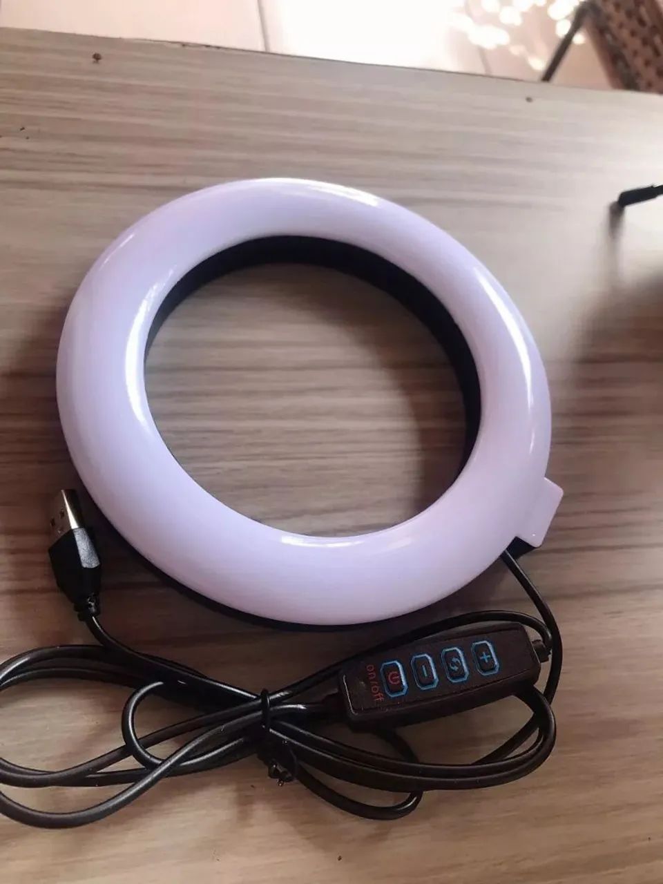 Ring Light Led Mesa Iluminador Pequena Tripé 6 Polegada 16 Centímetros Promoção!!! - Foto 2