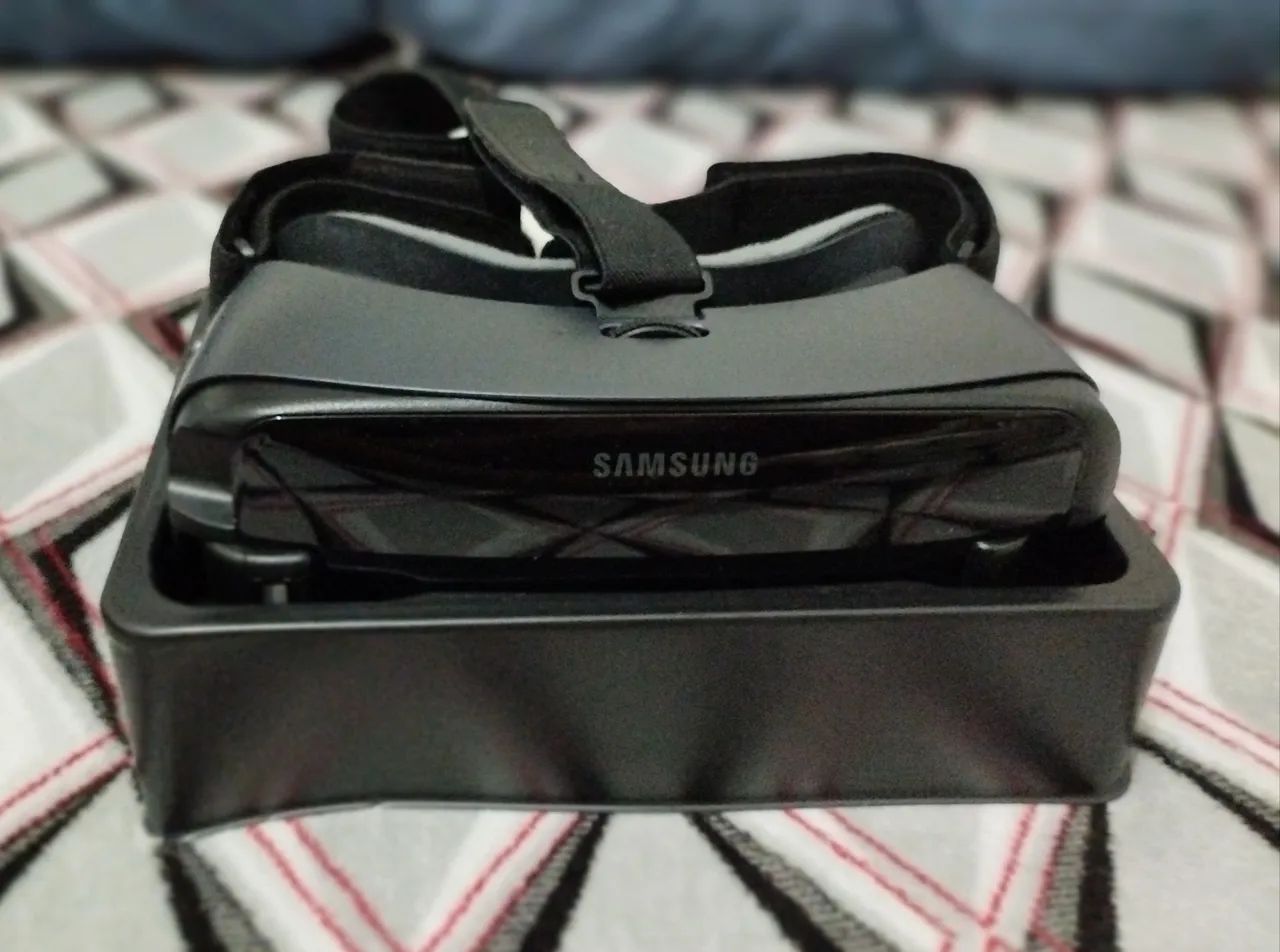 Óculos de Realidade Virtual Samsung Gear  - Foto 2