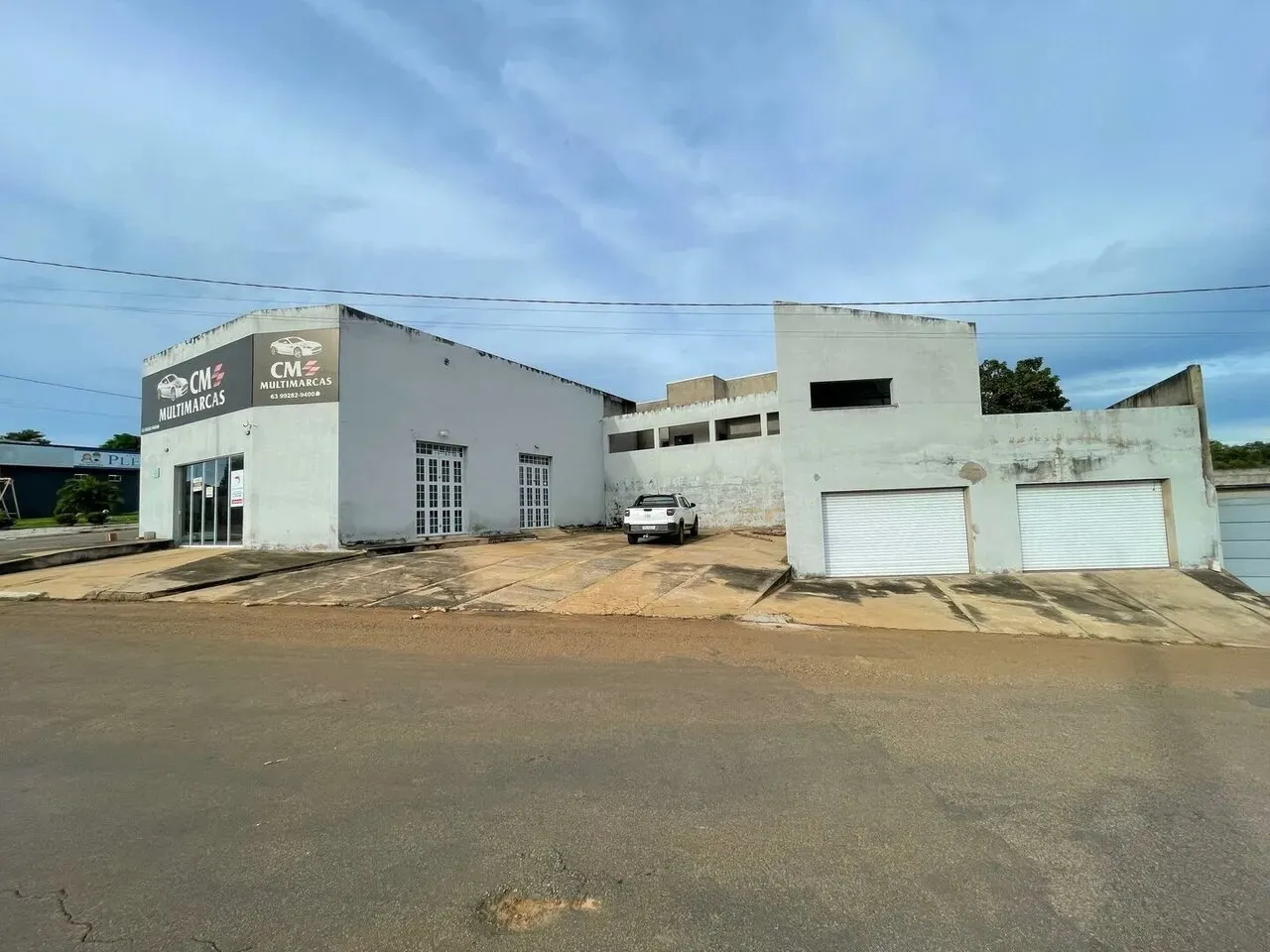 Vendo casa Incacabada e ponto comercial no Jardim America em Porto Nacional-TO