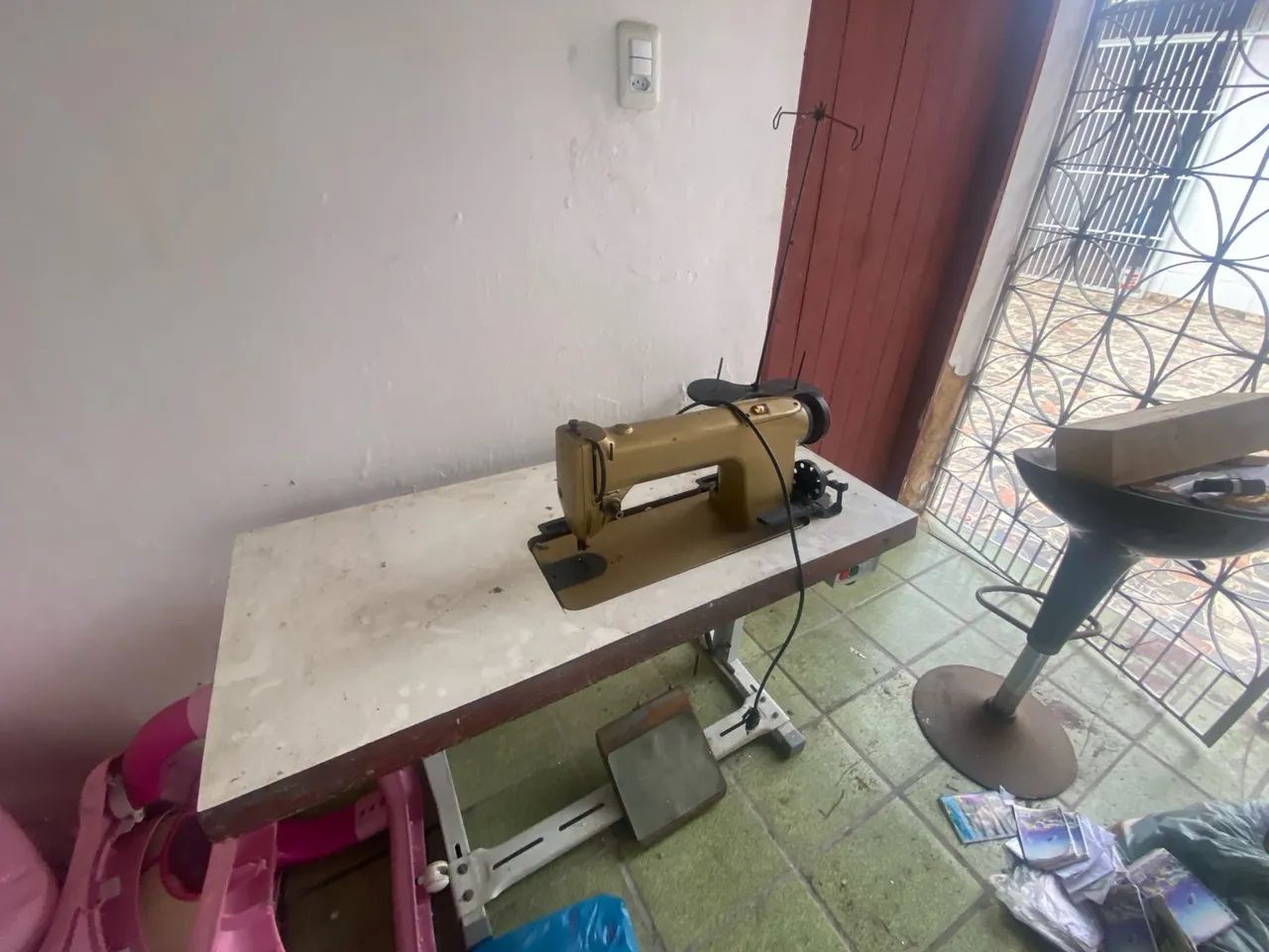 Máquina costura reta industrial. - Foto 5