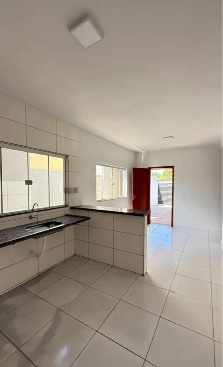 VENDO CASA 2 QUARTOS
