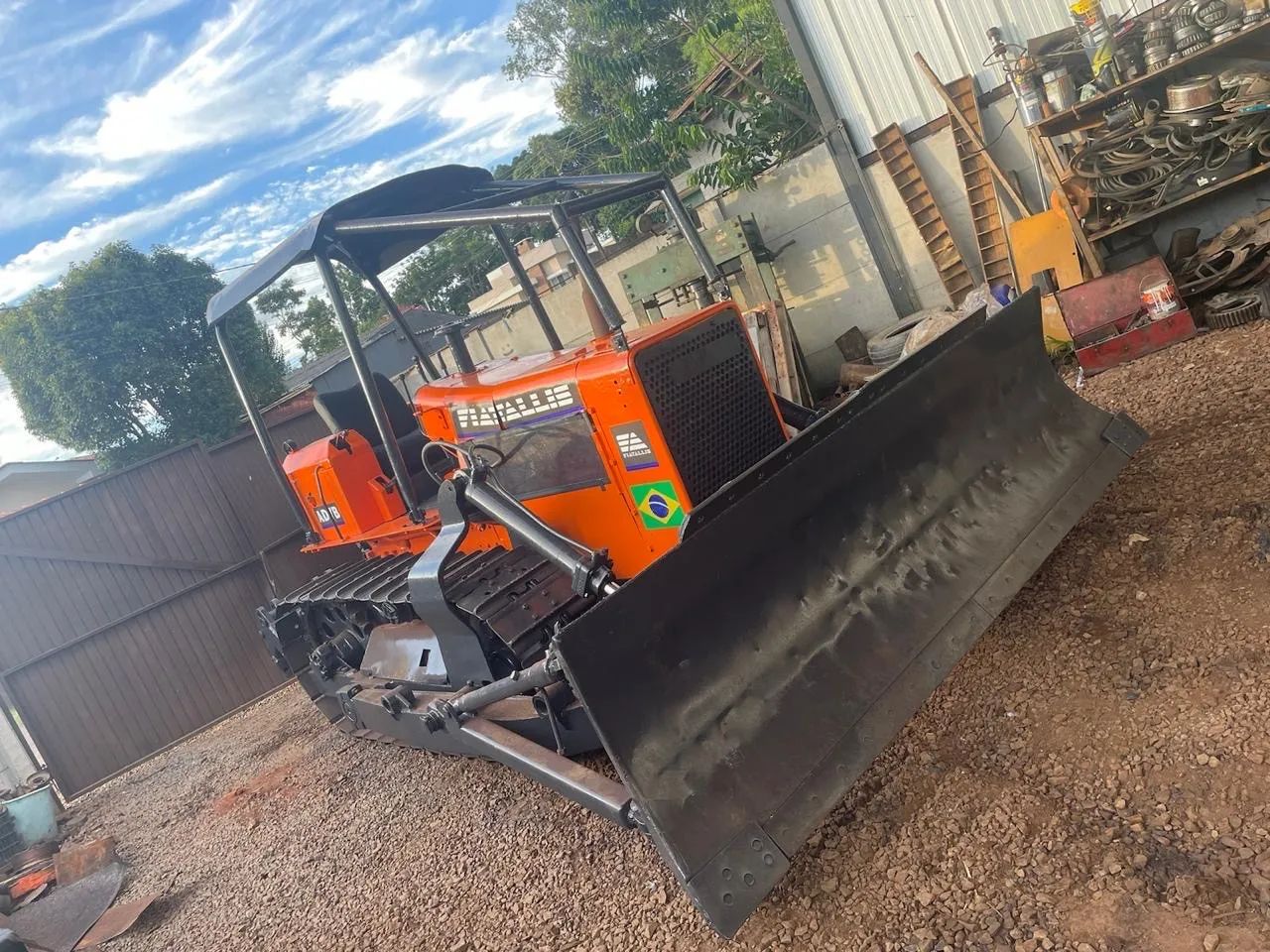 Trator de Esteira Fiatallis AD7B - Foto 4