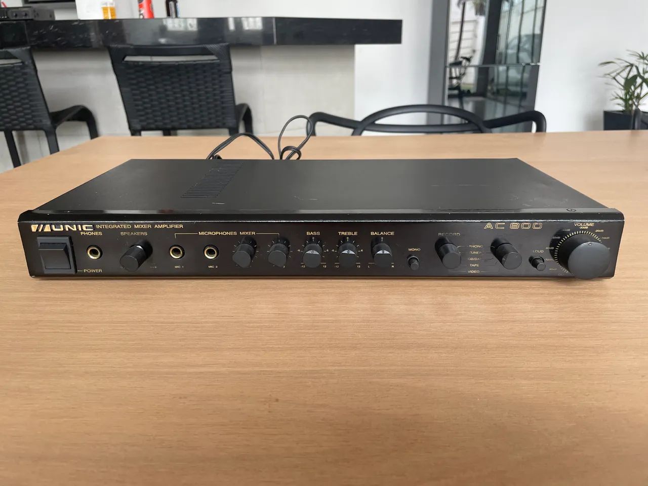 Amplificador mixer pré único ac 800