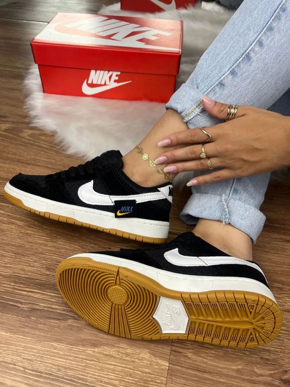 Tênis Nike Dunk Low SB Bege - Novo - Foto 2