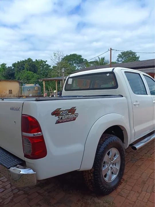 Hilux SR automatica  2015  - Foto 3
