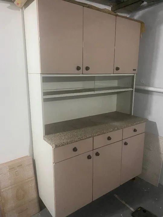 Armário de cozinha da marca Itatiaia 