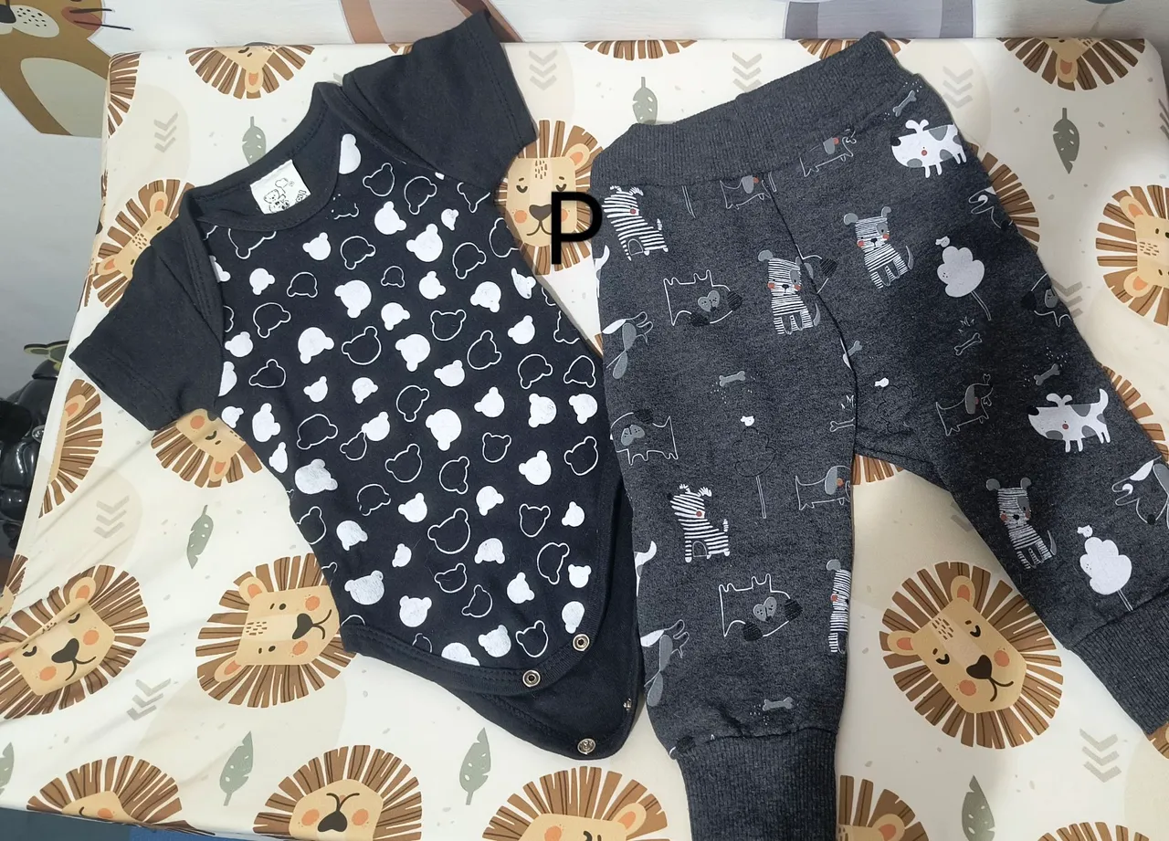 3 Conjuntos Body com Calça Estampado para Bebê