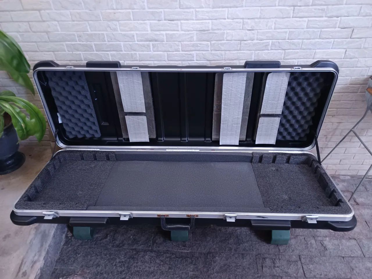 Case Hardcase Rígido Teclado Keyboard 76 teclas