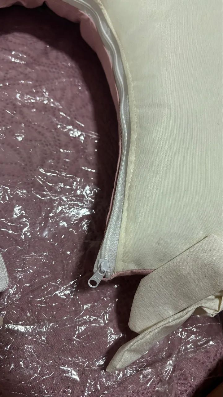 Almofada de amamentação nunca usada!  - Foto 3