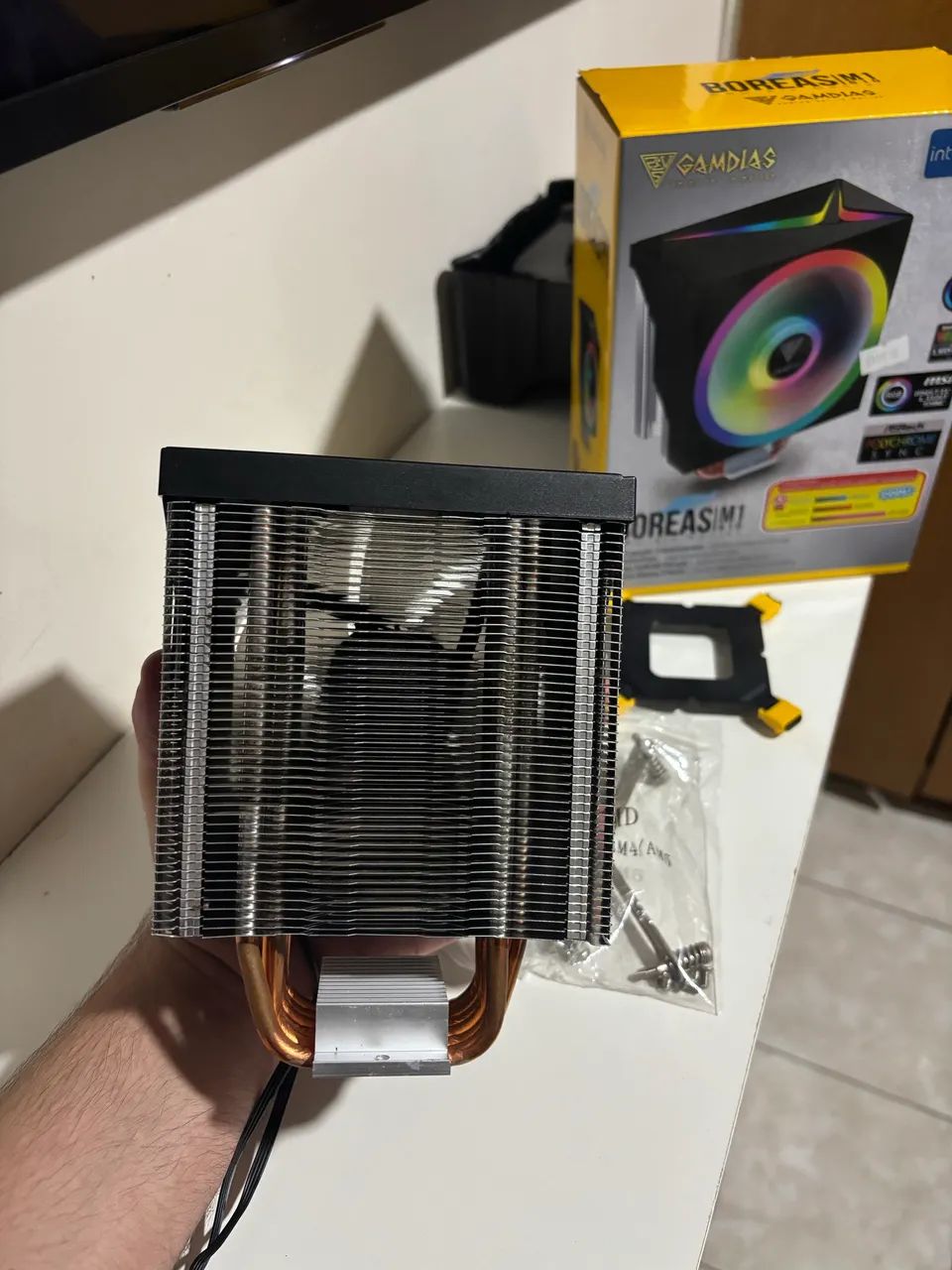 Air Cooler Gamdias Boreas M1-610 RGB - Completo | Intel e AMD - Foto 3