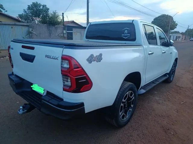 HILUX - 2022 - Foto 3