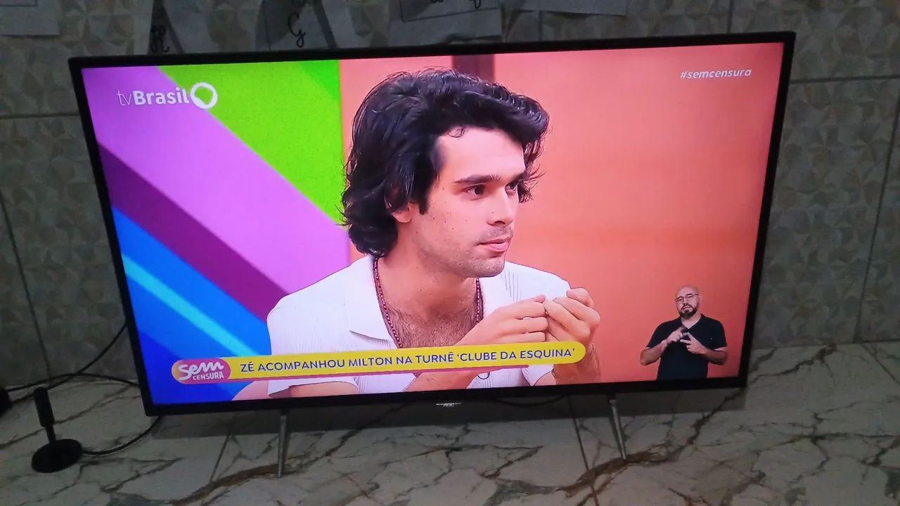 Tv aoc 43 polegadas smart completa  - Foto 2